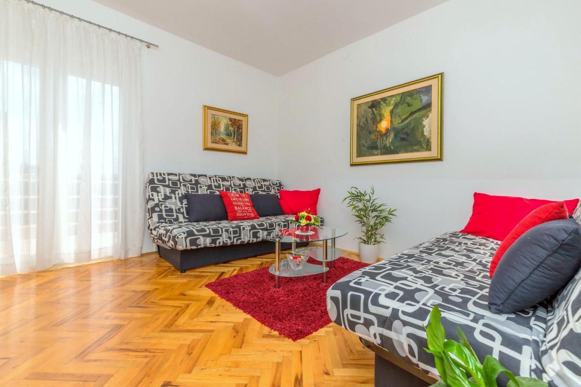 Apartments Kremenici Malinska Eksteriør billede
